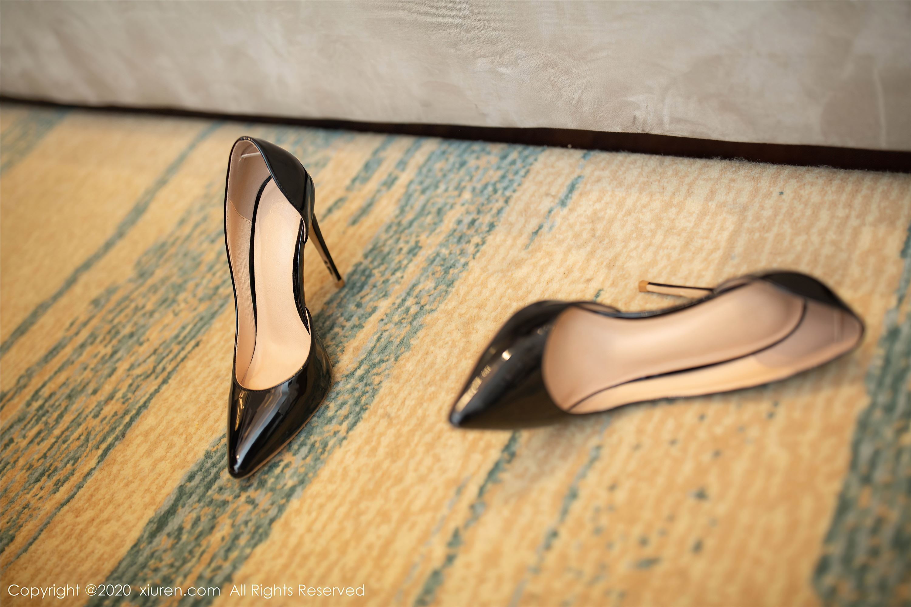 XIUREN秀人网 2020.10.13 Vol.2647 陆萱萱